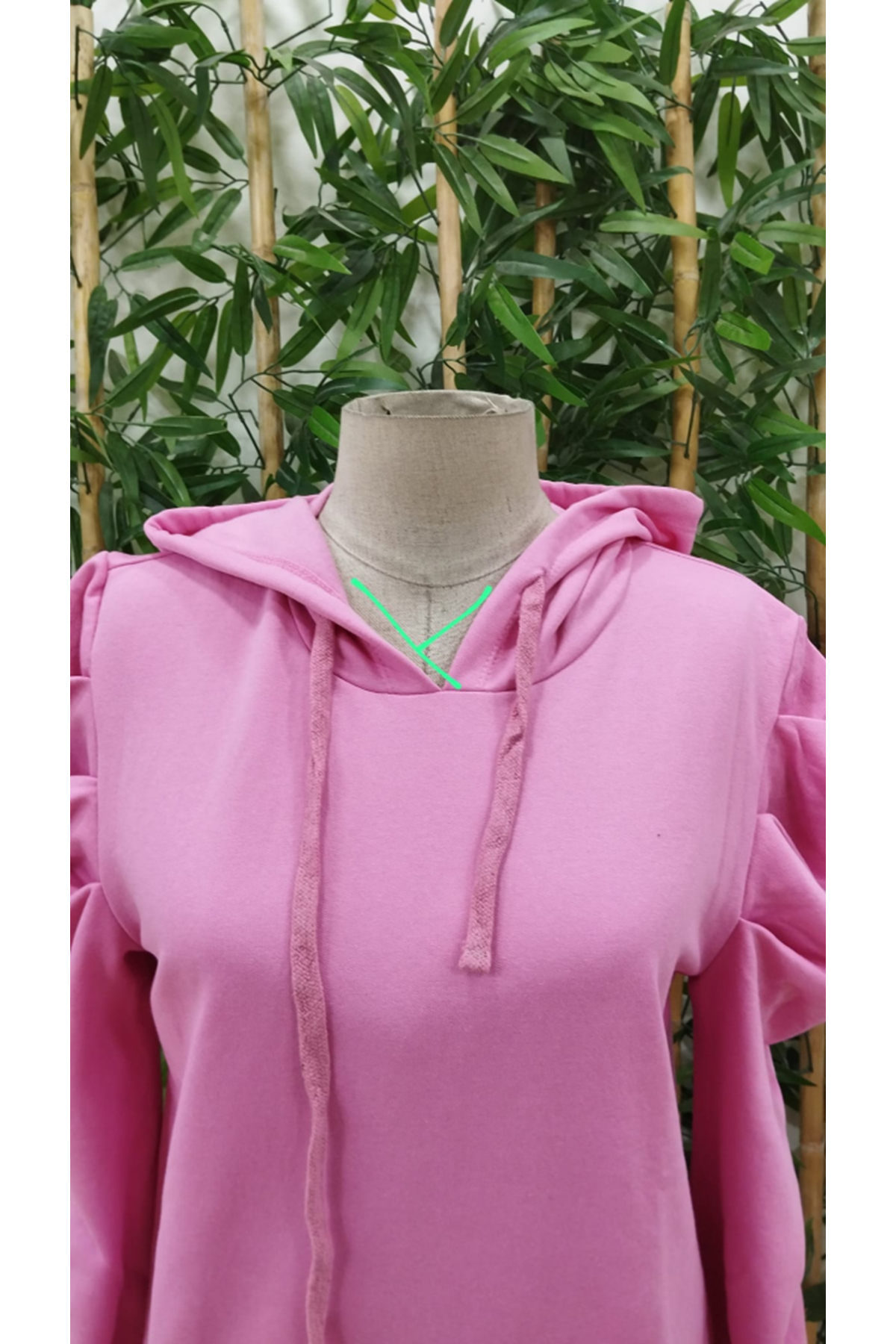 Kadın Uzun Kollu Kapşonlu Bağcıklı Kollarda Büzgü Detaylı Iki Iplik Bluz