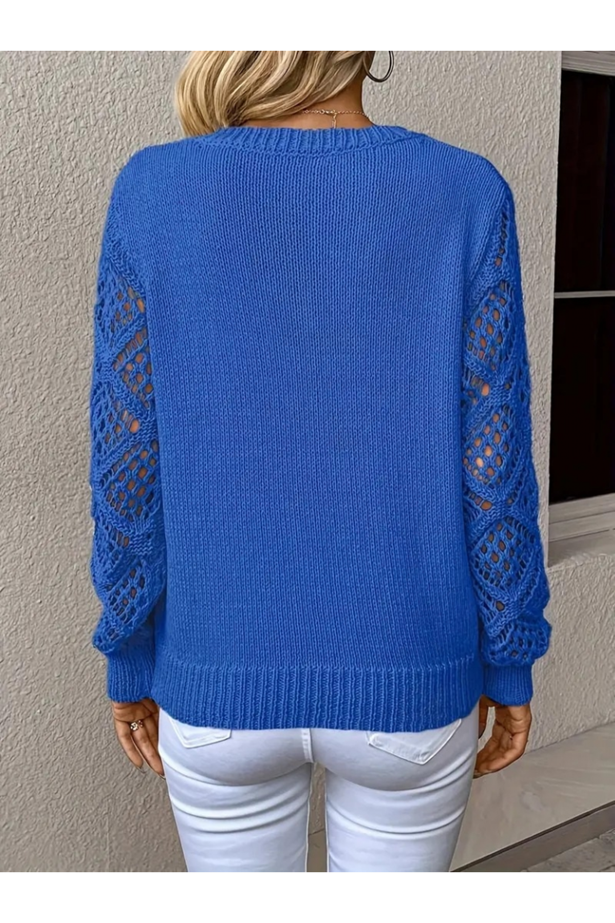 Kadın Uzun Kollu V Yaka Kol Delikli Baklava Desen Detaylı Triko Kazak