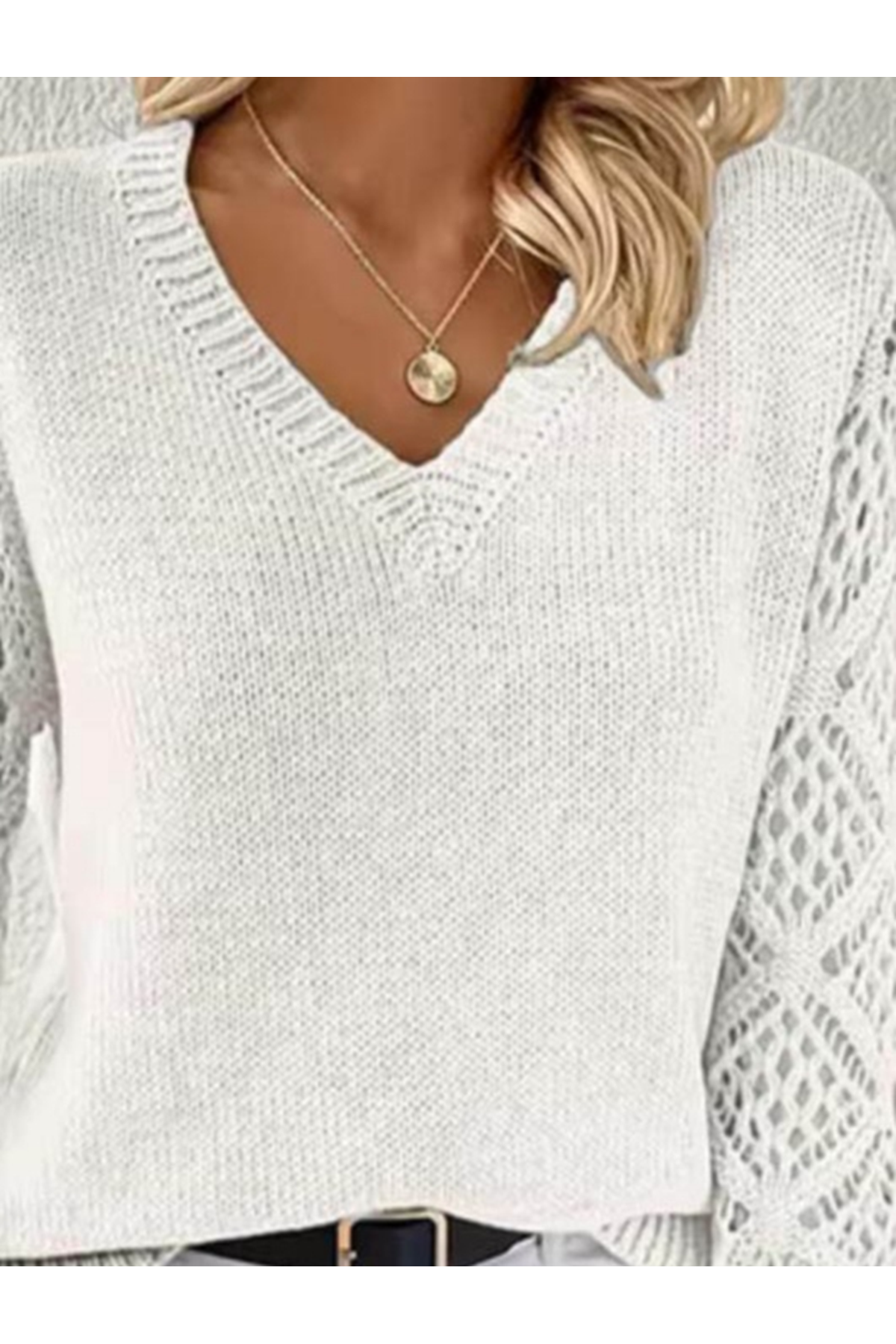 Kadın Uzun Kollu V Yaka Kol Delikli Baklava Desen Detaylı Triko Kazak
