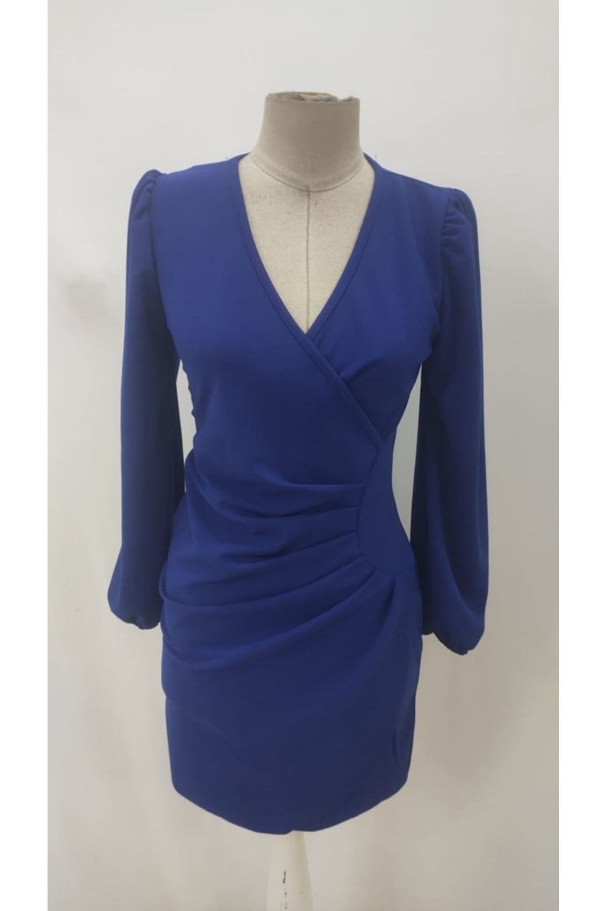 Kadın Uzun Kollu Kruvaze Yakalı Yanlardan Büzgü Detaylı Ithal Krep Kısa Elbise