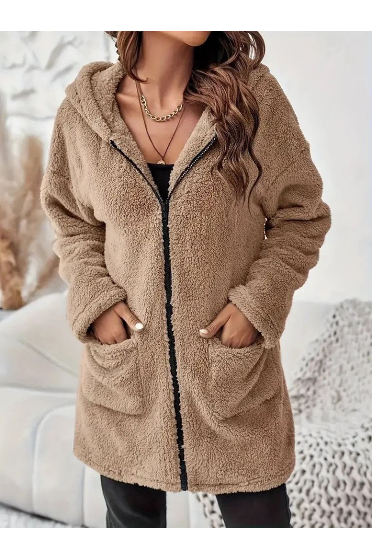 Kadın Uzun Kollu Kapşonlu önden Fermuarlı Cepli Welsoft Ceket