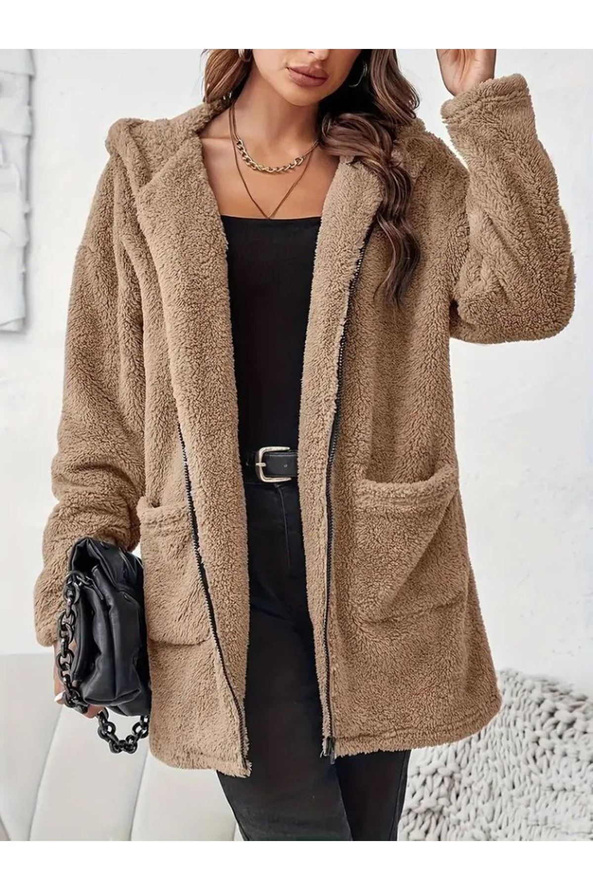 Kadın Uzun Kollu Kapşonlu önden Fermuarlı Cepli Welsoft Ceket