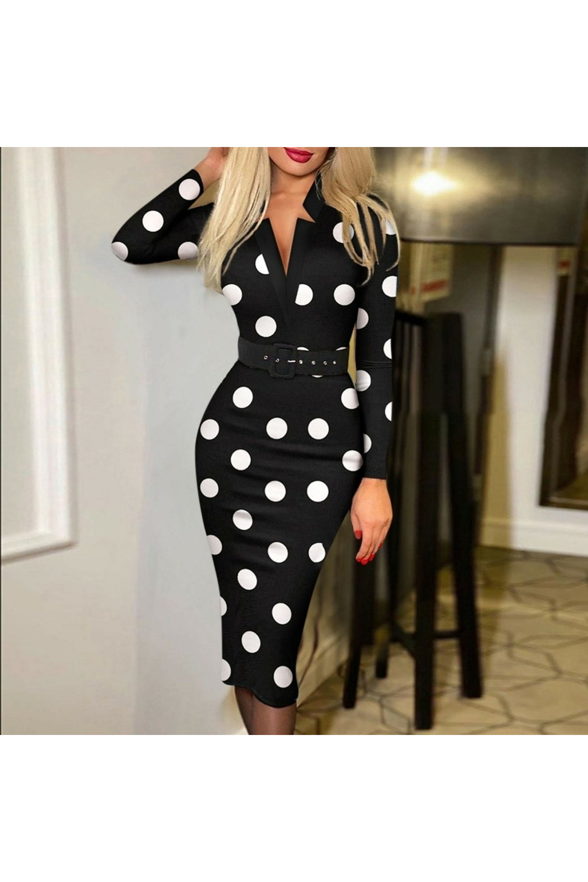 Kadın Uzun Kollu V Yaka Puantiyeli Krep Midi Boy Elbise