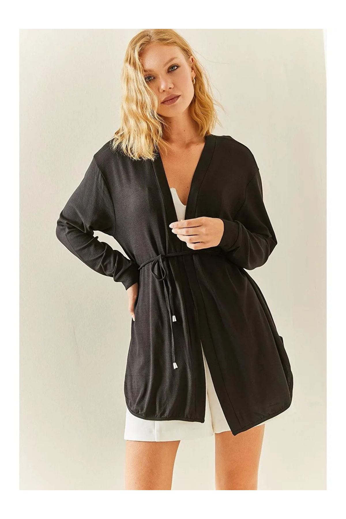 Kadın Uzun Kollu Bağcık Detay Hırka