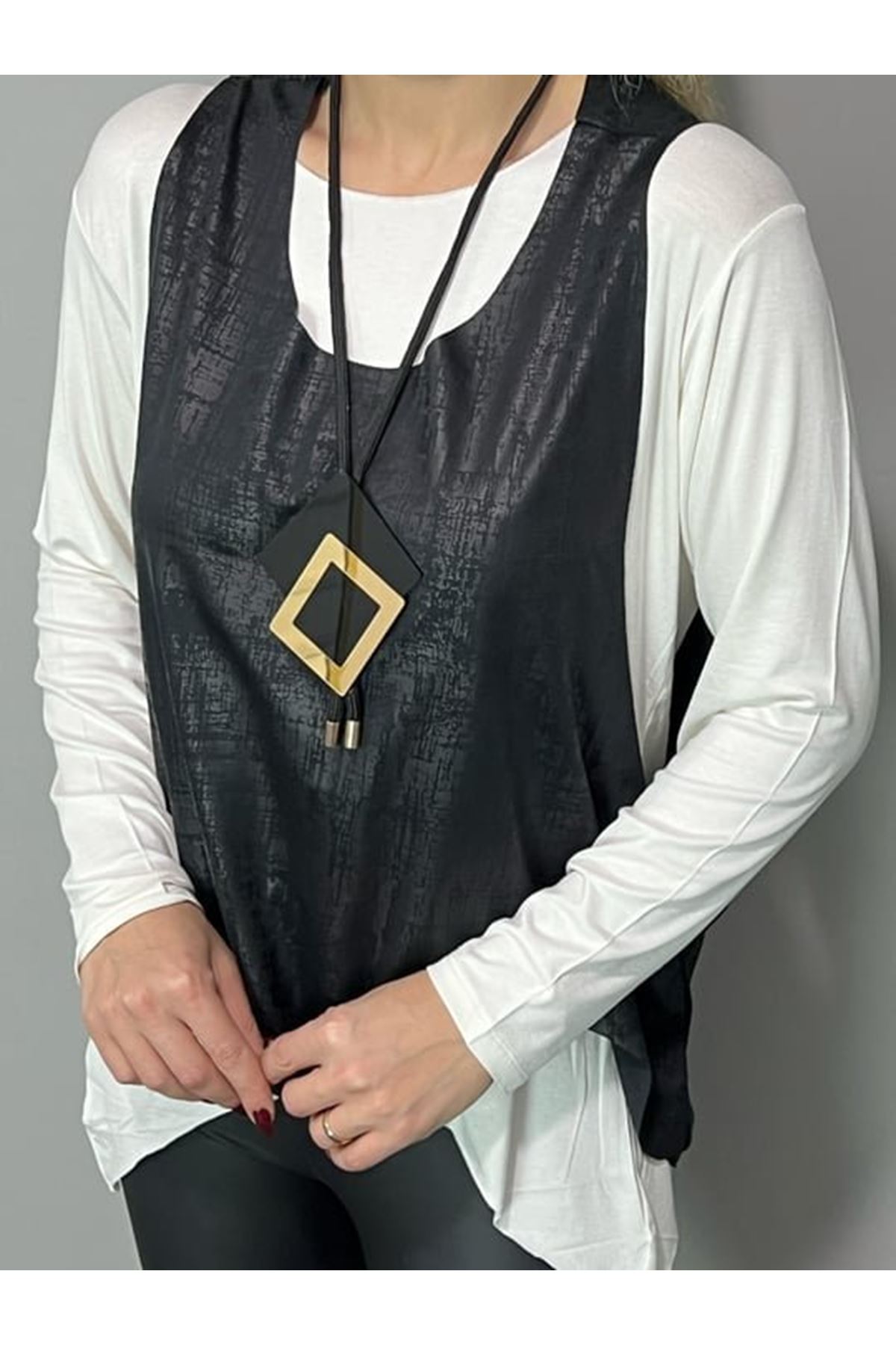 Kadın Siyah Deri Yelekli Kolye Dahil üçlü Takım