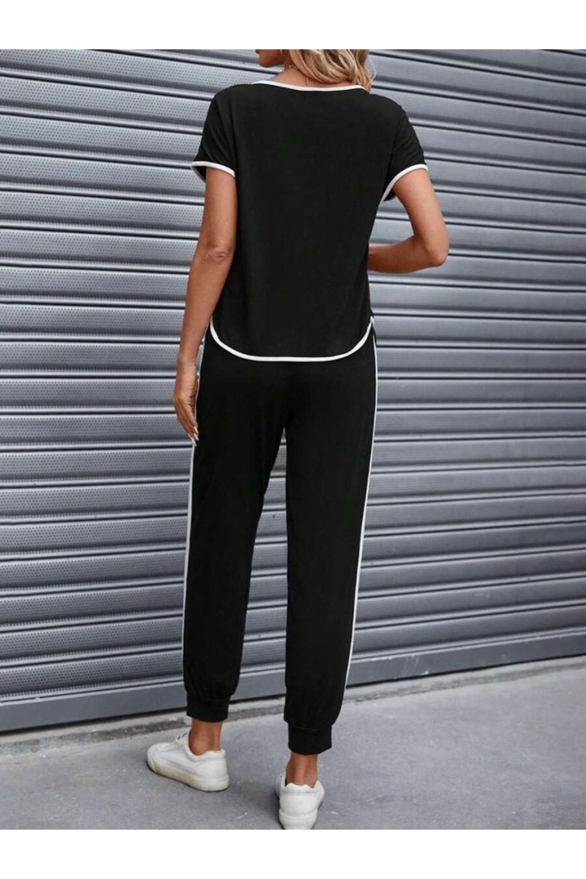 Kadın Kısa Kollu Kayık Yaka Viskon Iki Iplik Bluz Ve Bağcıklı Pantolon Ikili Takım