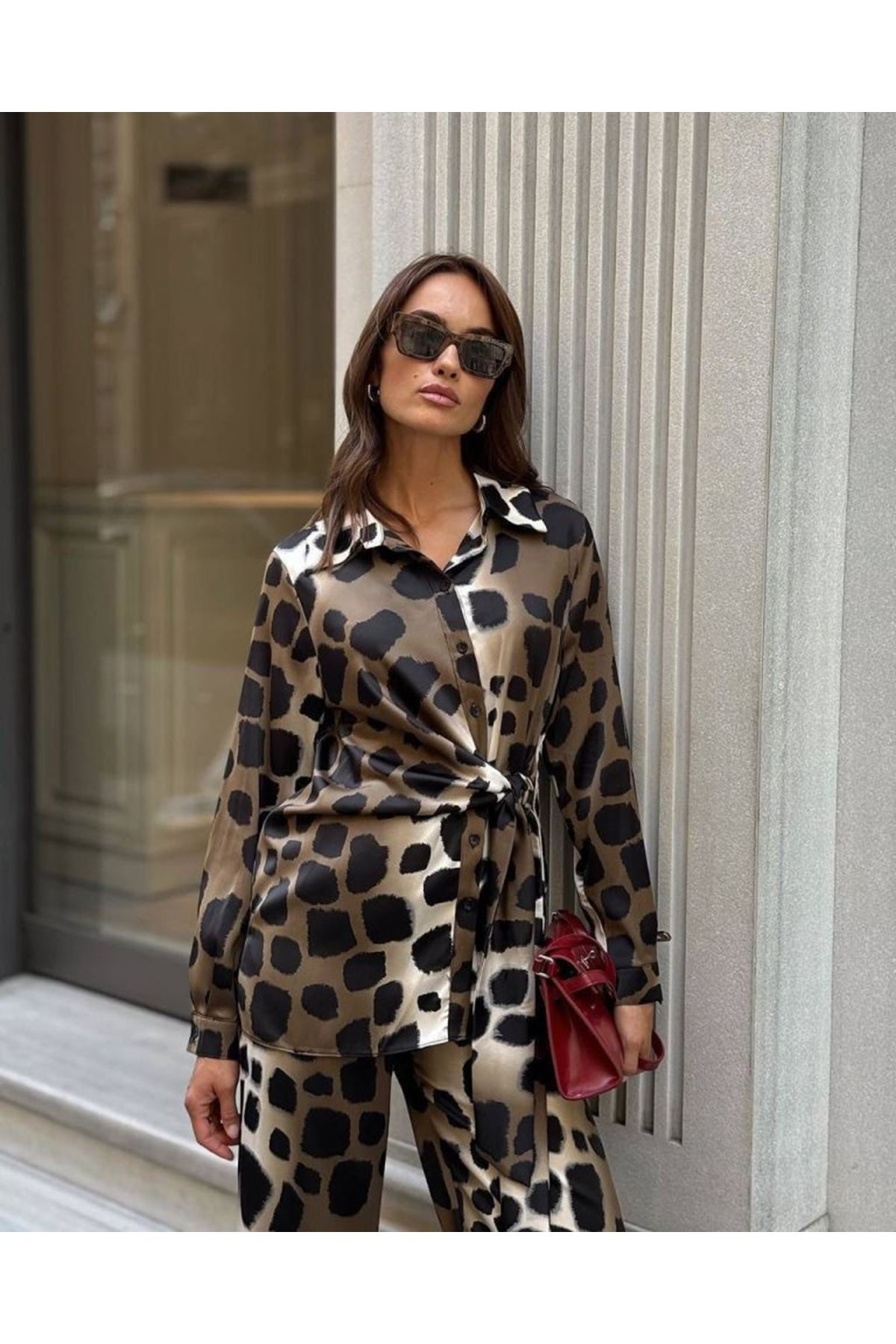 Kadın Uzun Kolluleopar Baskılı Saten Kumaş Ikili Takım