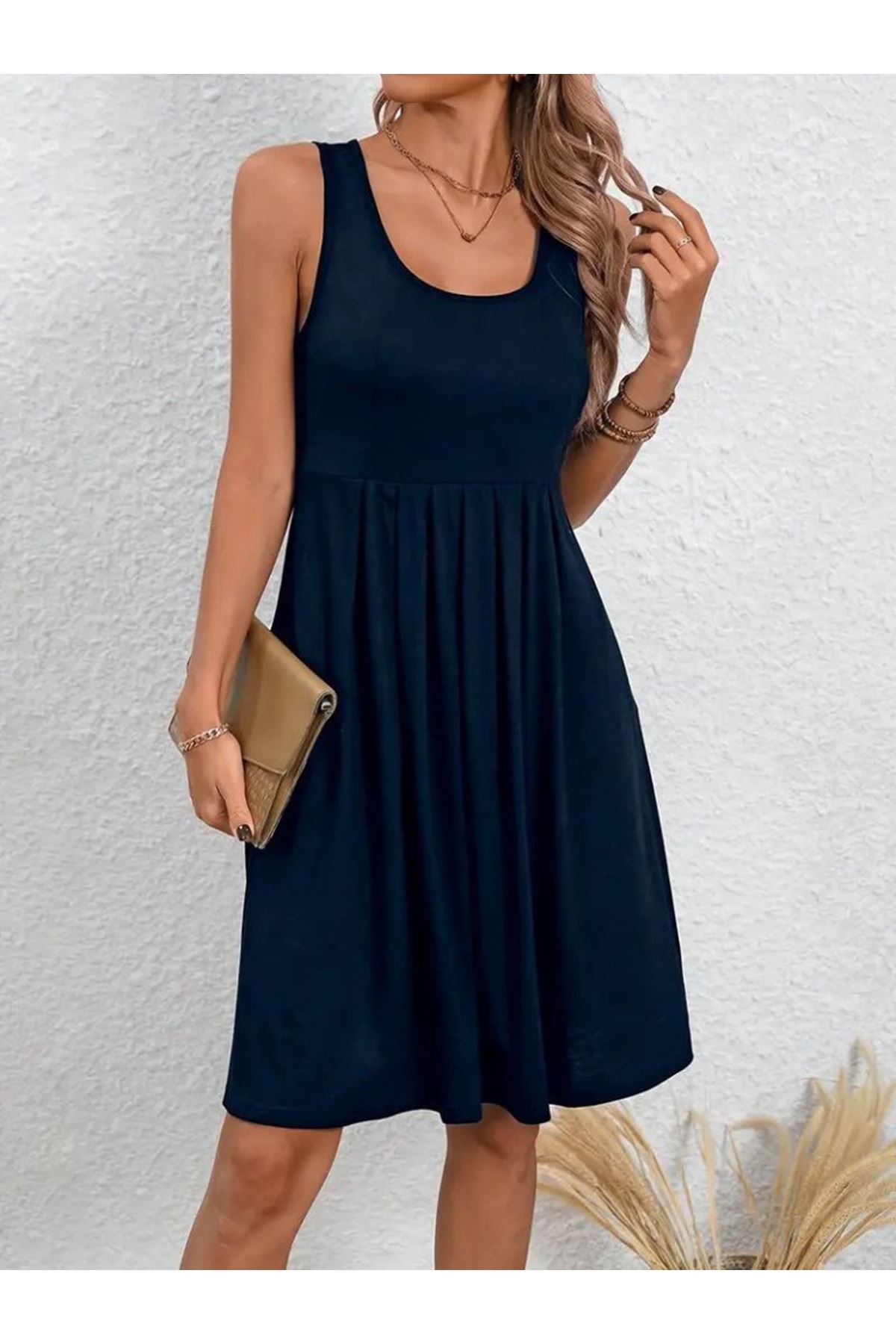 Kadın Askılı Yuvarlak Yaka önden Pileli Viskon Elbise