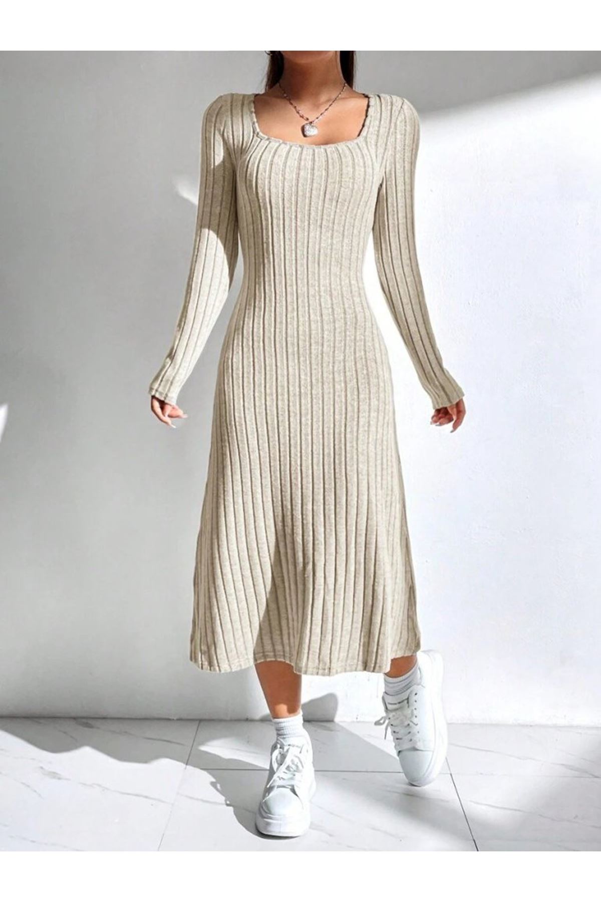 Kadın Uzun Kollu Kare Yaka Midi Kaşkorse Elbise