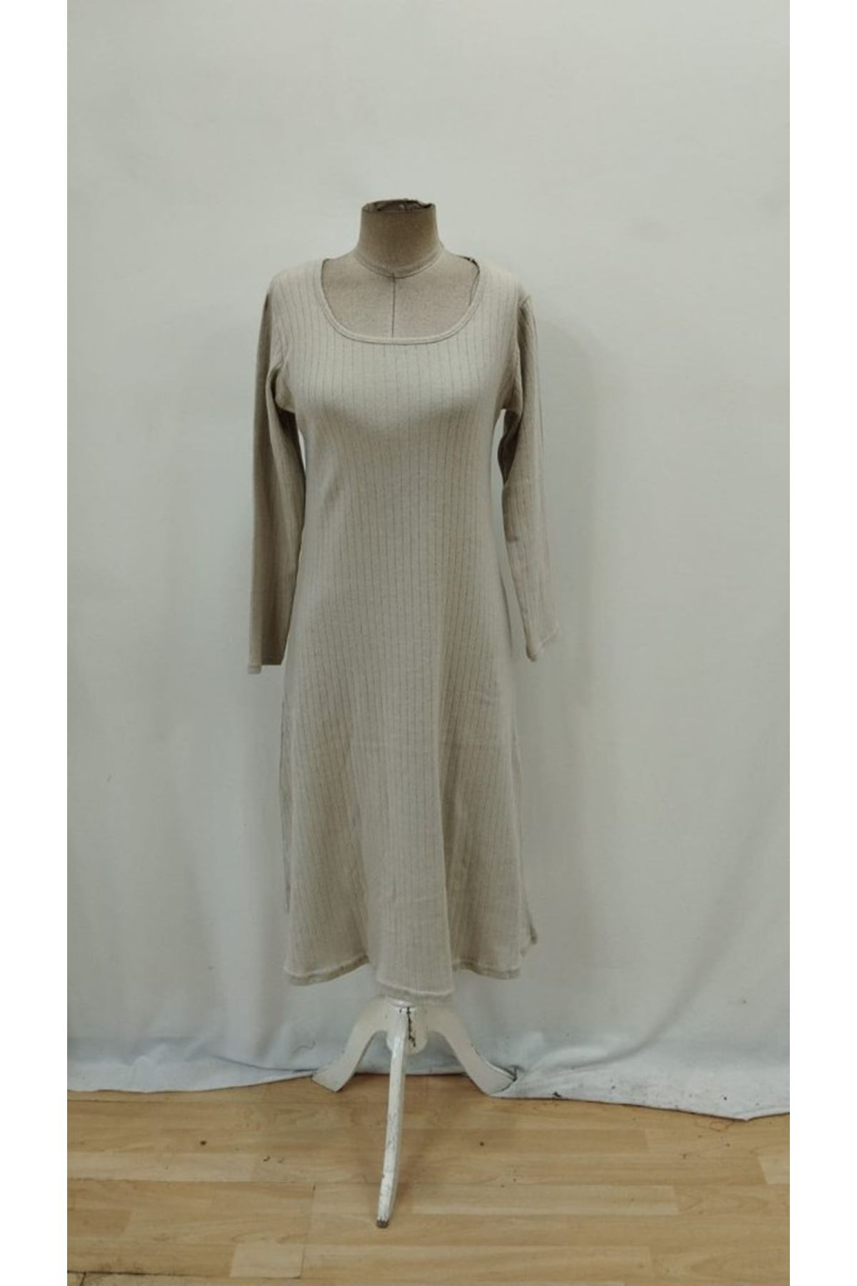 Kadın Uzun Kollu Kare Yaka Midi Kaşkorse Elbise