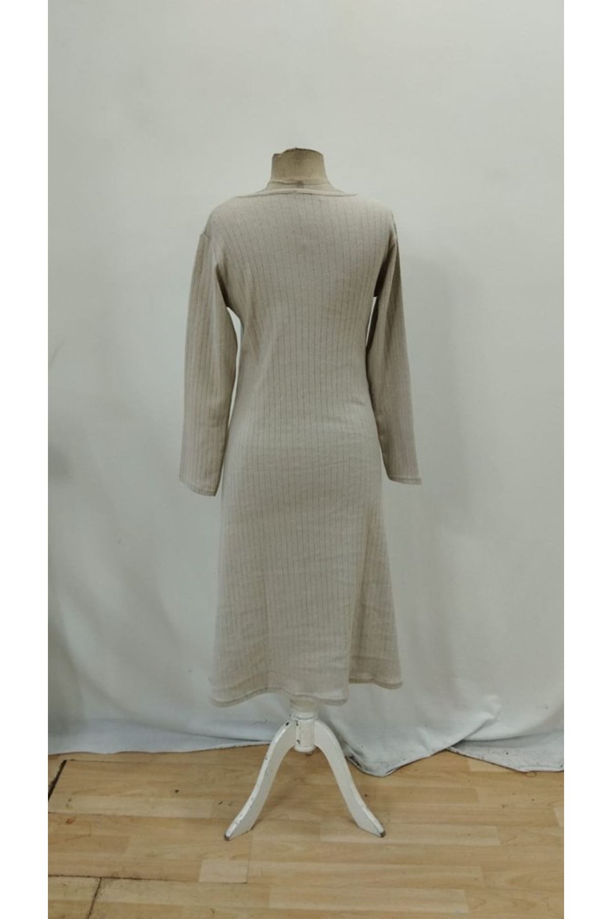 Kadın Uzun Kollu Kare Yaka Midi Kaşkorse Elbise