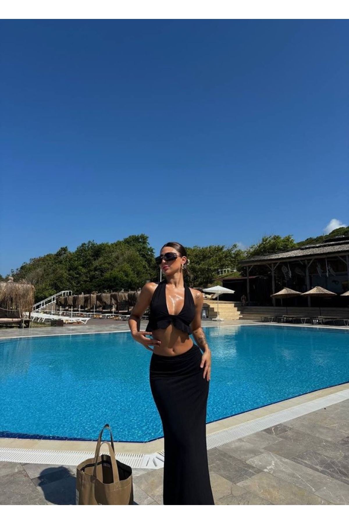 Kadın Mayo Kumaş Bağlamalı Crop Ve Maxi Boy Etek Ikili Takım