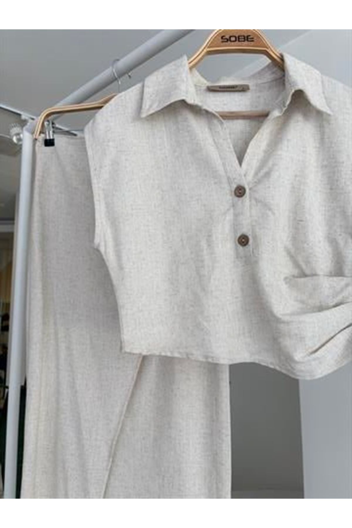 Bluzu Büzgülü Ve Eteği Tokalı Keten Takım 10204