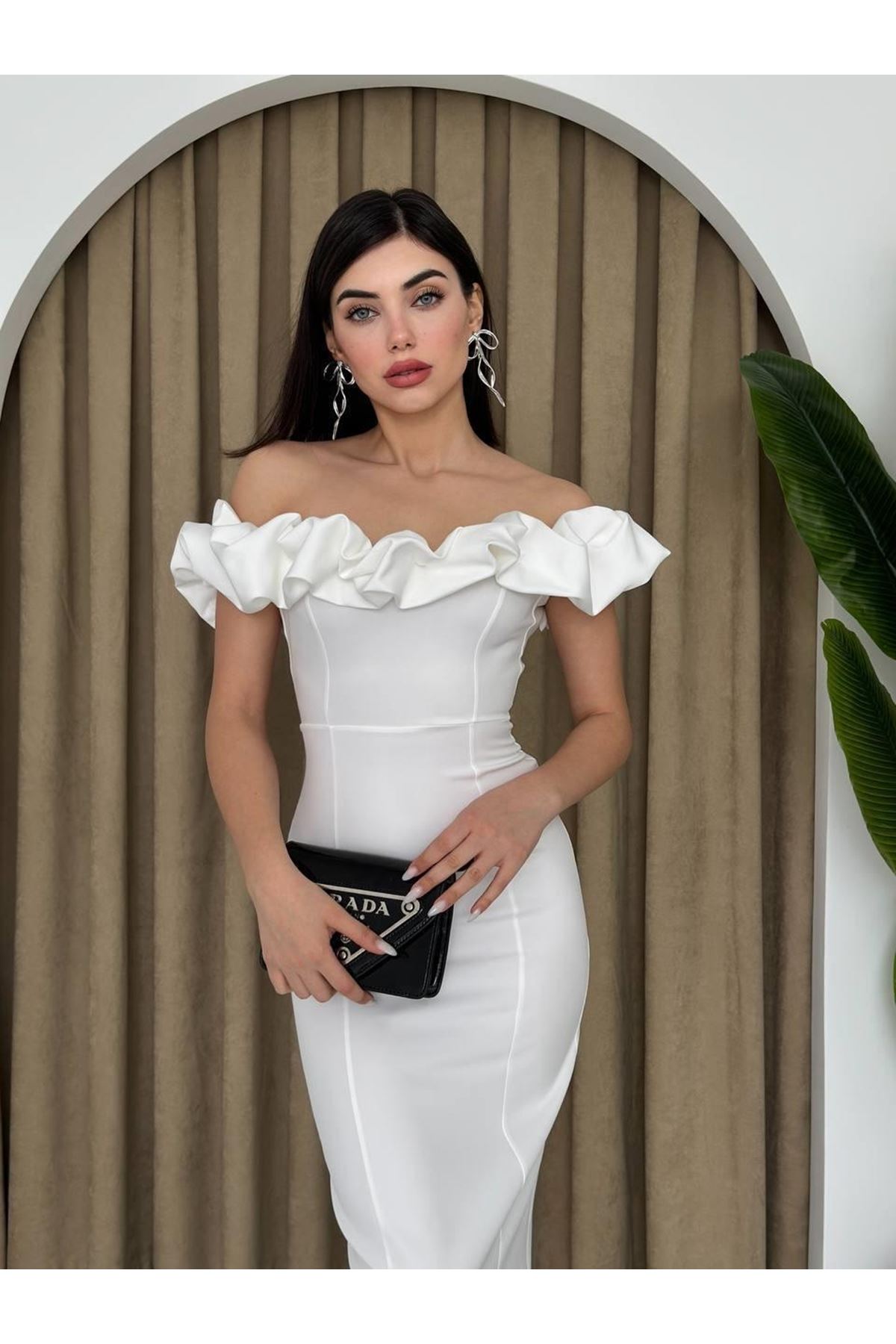 Popi Madonna Yaka Kalem Elbise