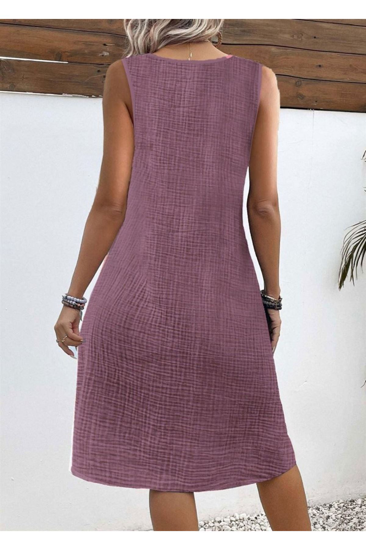 Kadın Askılı V Yakalı önden Düğmeli Narin Elbise