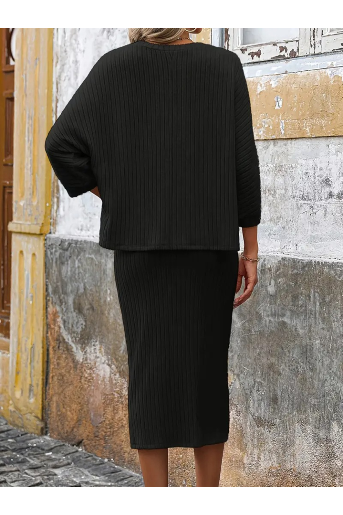 Kadın Uzun Kollu Yakası Açık Yarasa Kollu şardonlu Kaşkorse Bluz Ve Etek Takım