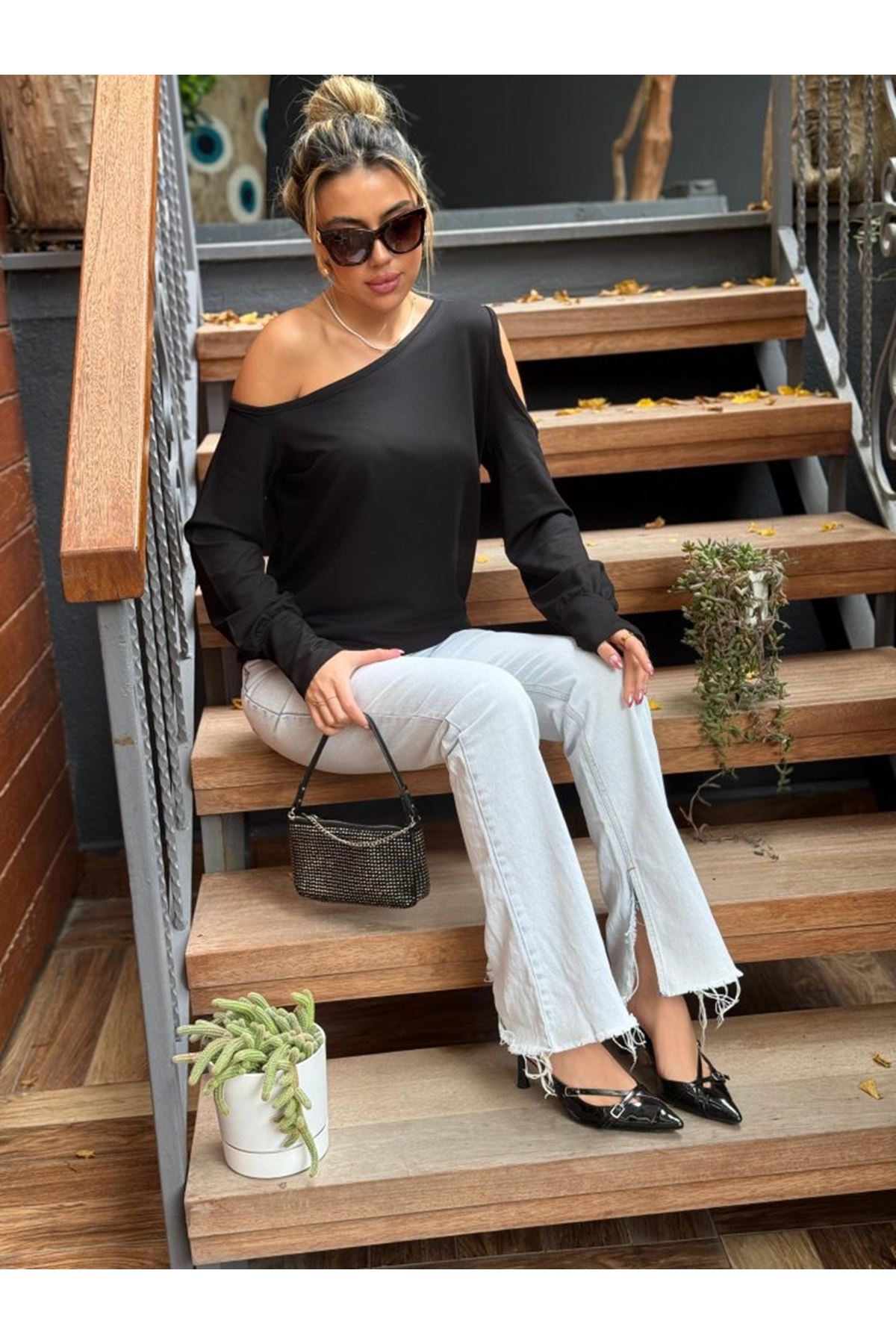 Kadın Omuzdan Açık Askılı Viskon Iki Iplik Bluz