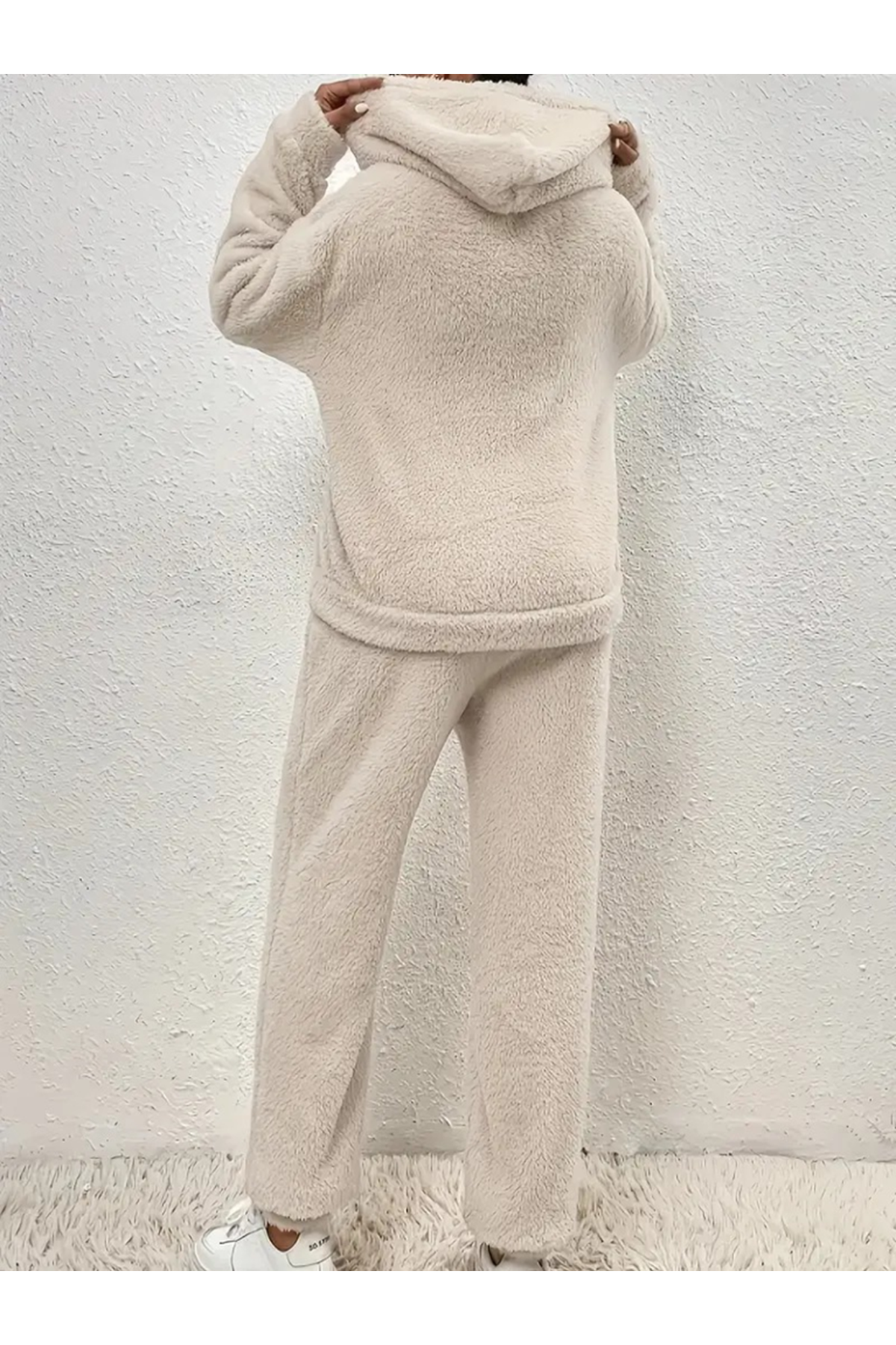 Kadın Uzun Kollu Kapşonlu önden Cepli Peluş Alt Ve üst Ikili Takım