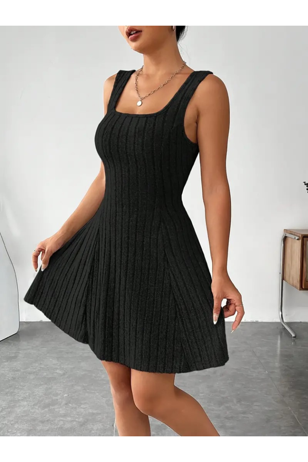 Kadın Uzun Kollu Kapüşonlu Ceket üst Ve Askısız Kare Yaka A Kesim şardonlu Kaşkorse Elbise