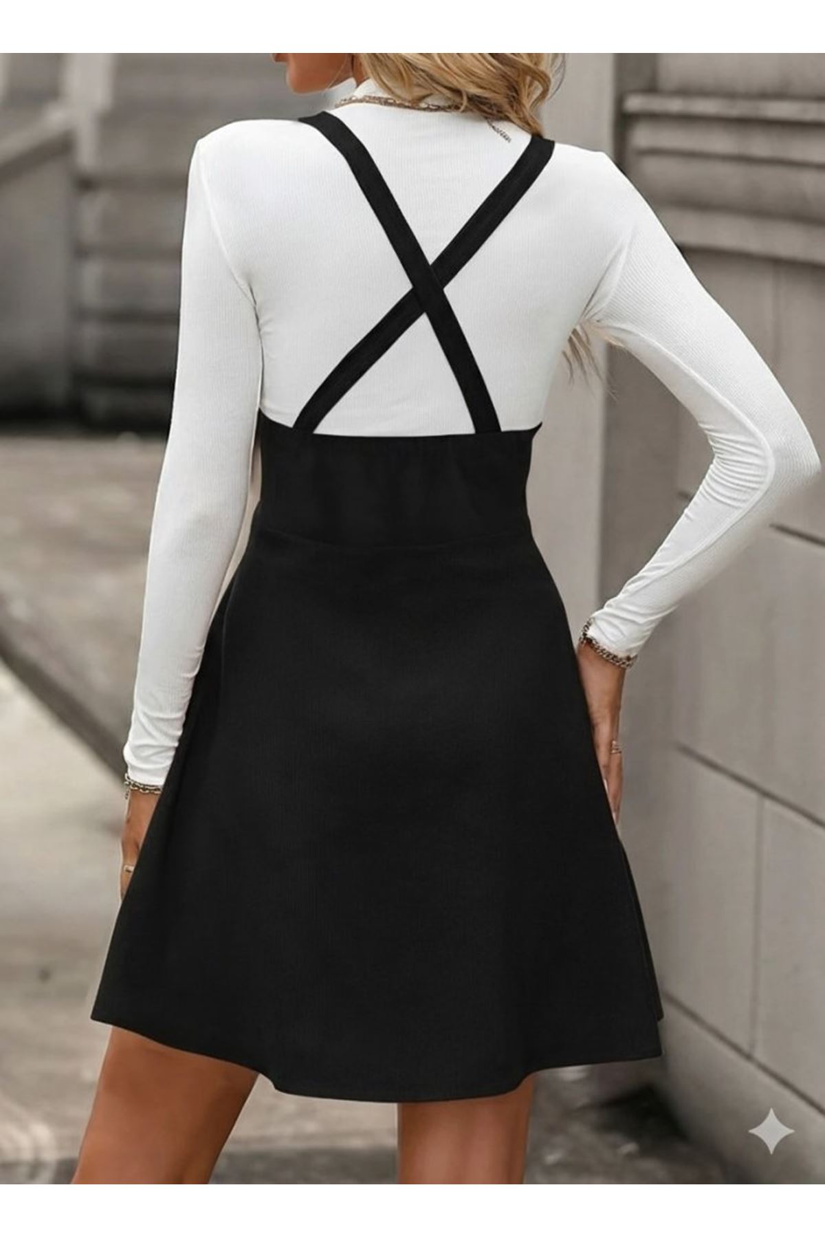 Kadın Askılı Düğmeli Mini Süet Elbise