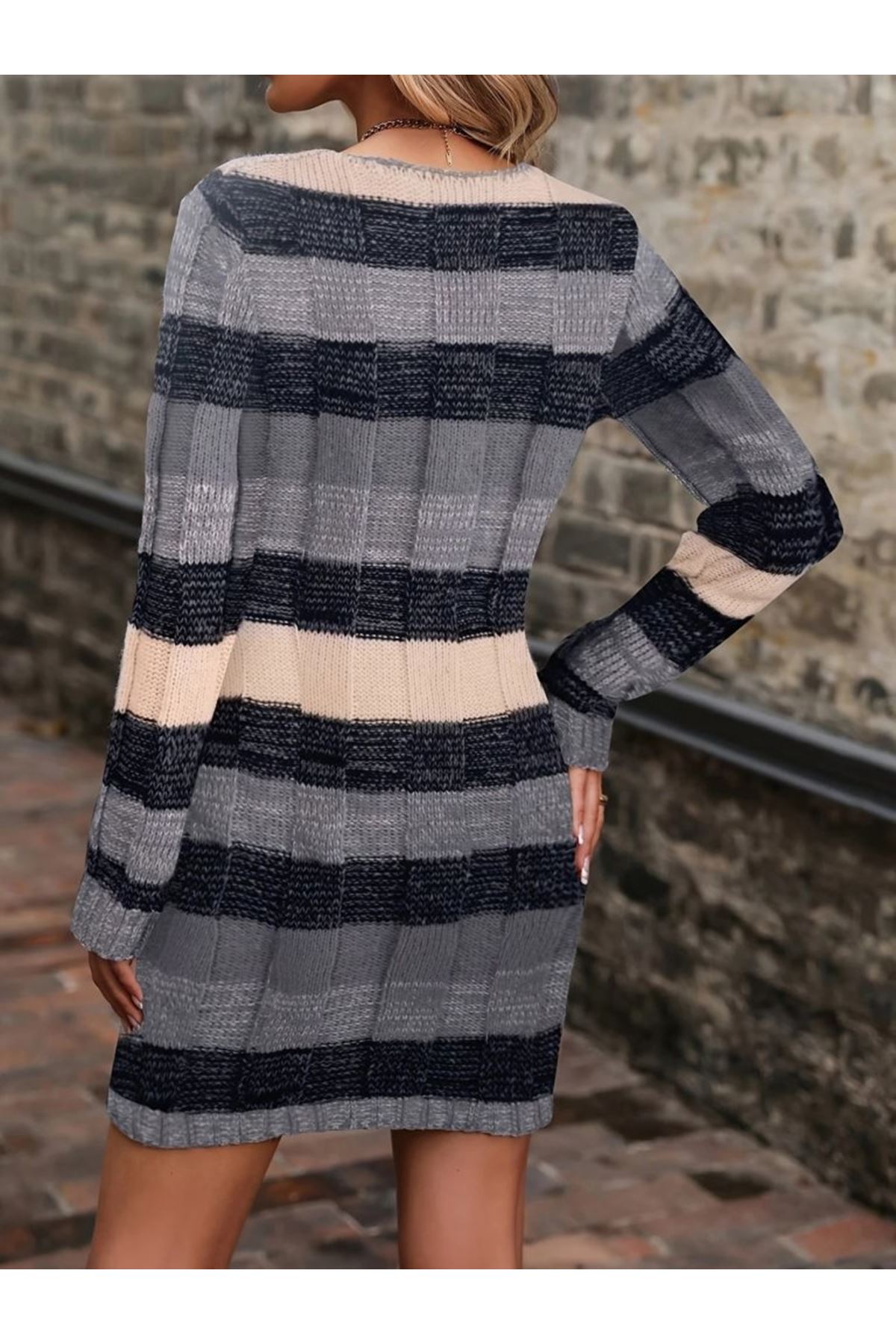 Kadın Uzun Kollu V Yakalı çizgili çok Renkli Triko Mini Elbise