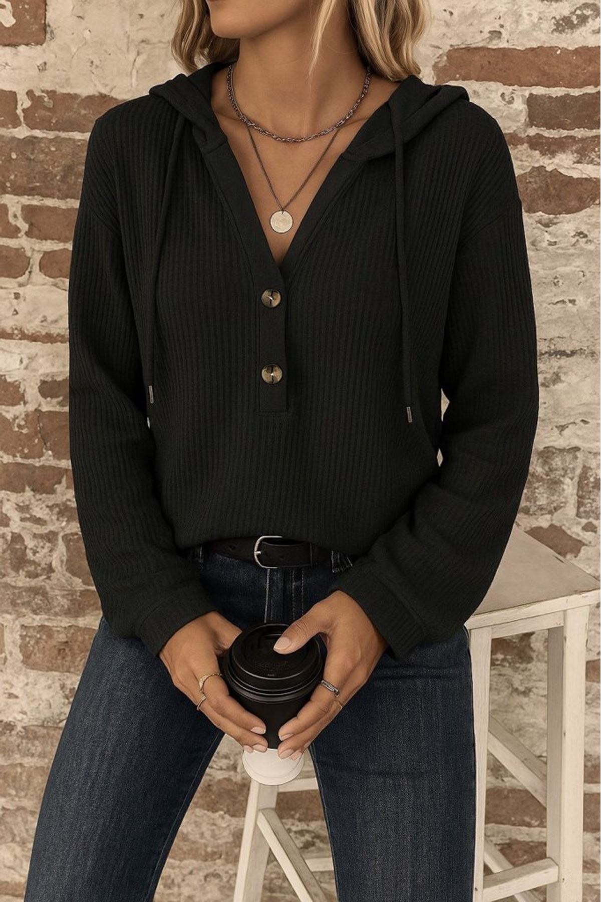 Kadın Uzun Kollu Kapşonlu önü Düğmeli Ve Bağcıklı Waffle Bluz