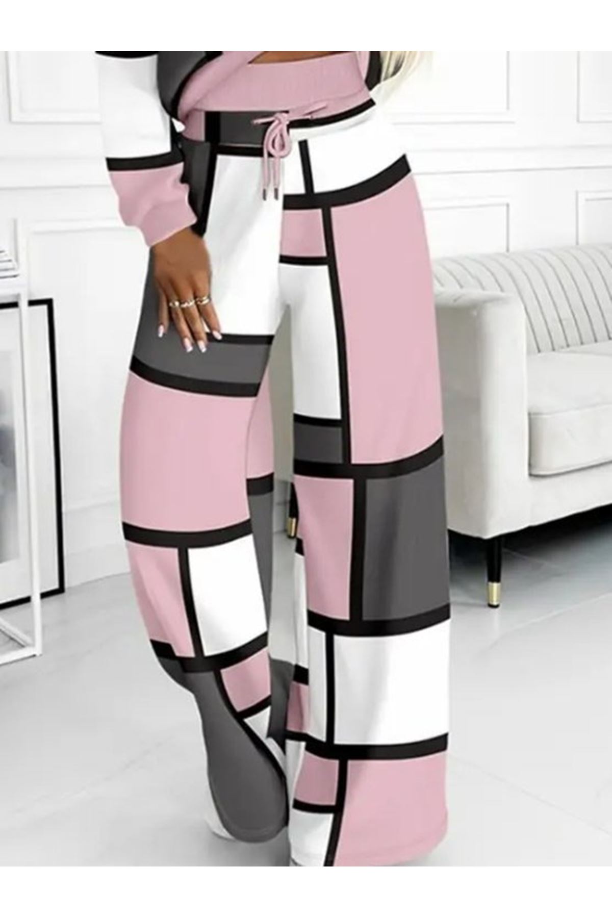 Kadın Uzun Kollu Kapşonlu Bağcıklı Desenli Iki Iplik Bluz Ve Pantolon Ikili Takım