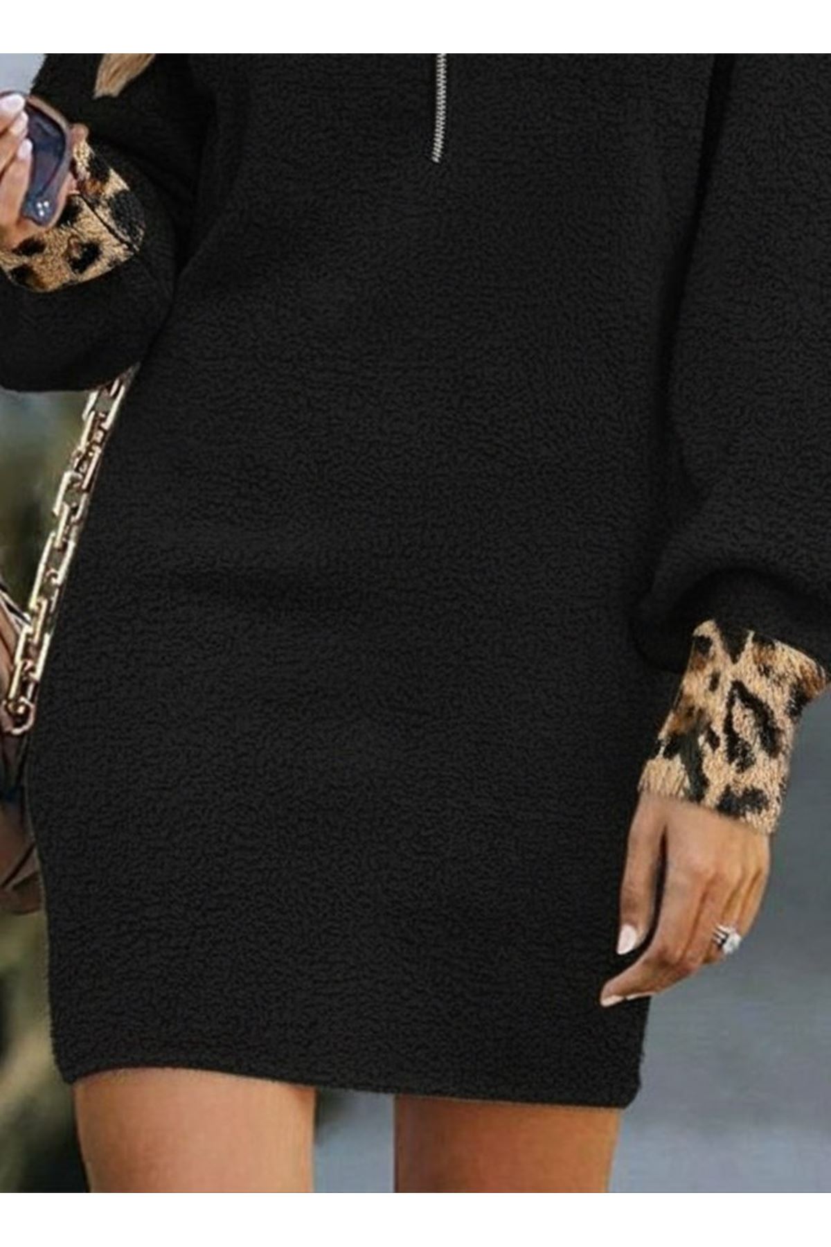 Kadın Uzun Kollu Yakalı önden Fermuarlı Leopar Detaylı Mini Peluş Elbise