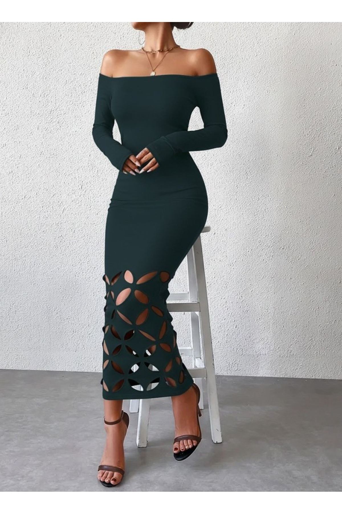 Kadın Madonna Yaka Uzun Kollu Lazer çiçek Kesim Detaylı Uzun Ithal Krep Elbise