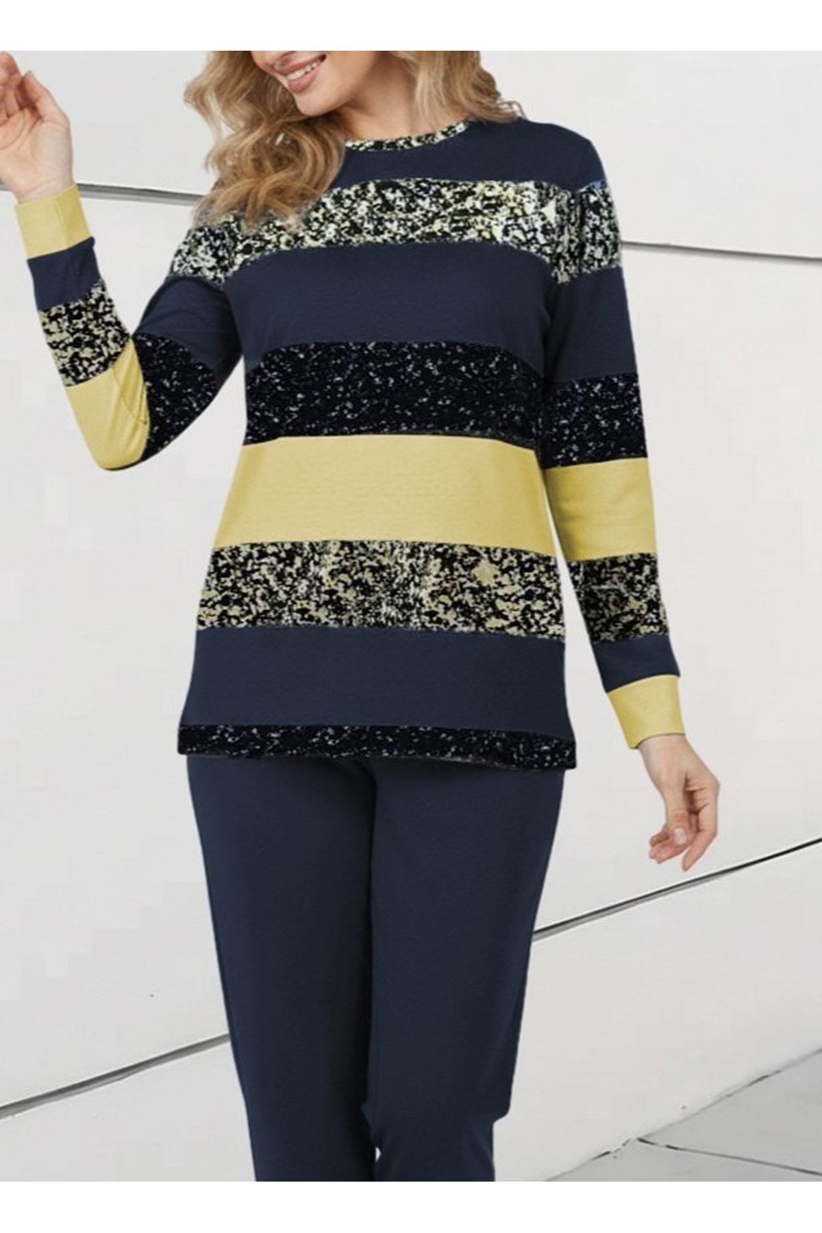 Kadın Uzun Kollu Bisiklet Yaka çizgili Desen Iki Iplik Bluz Ve Pantolon Ikili Takım