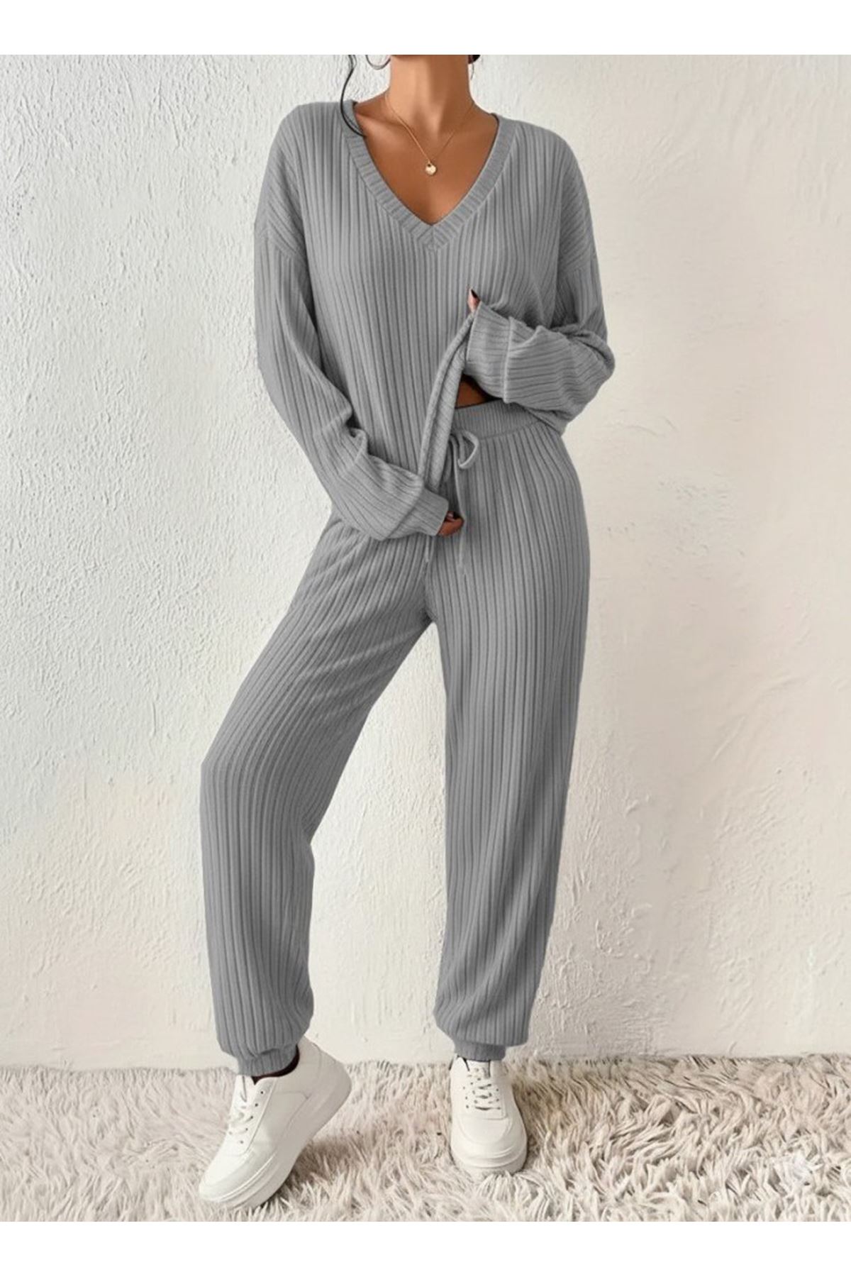 Kadın Uzun Kollu V Yakalı Kaşkorse Bluz Ve Pantolon Ikili Takım