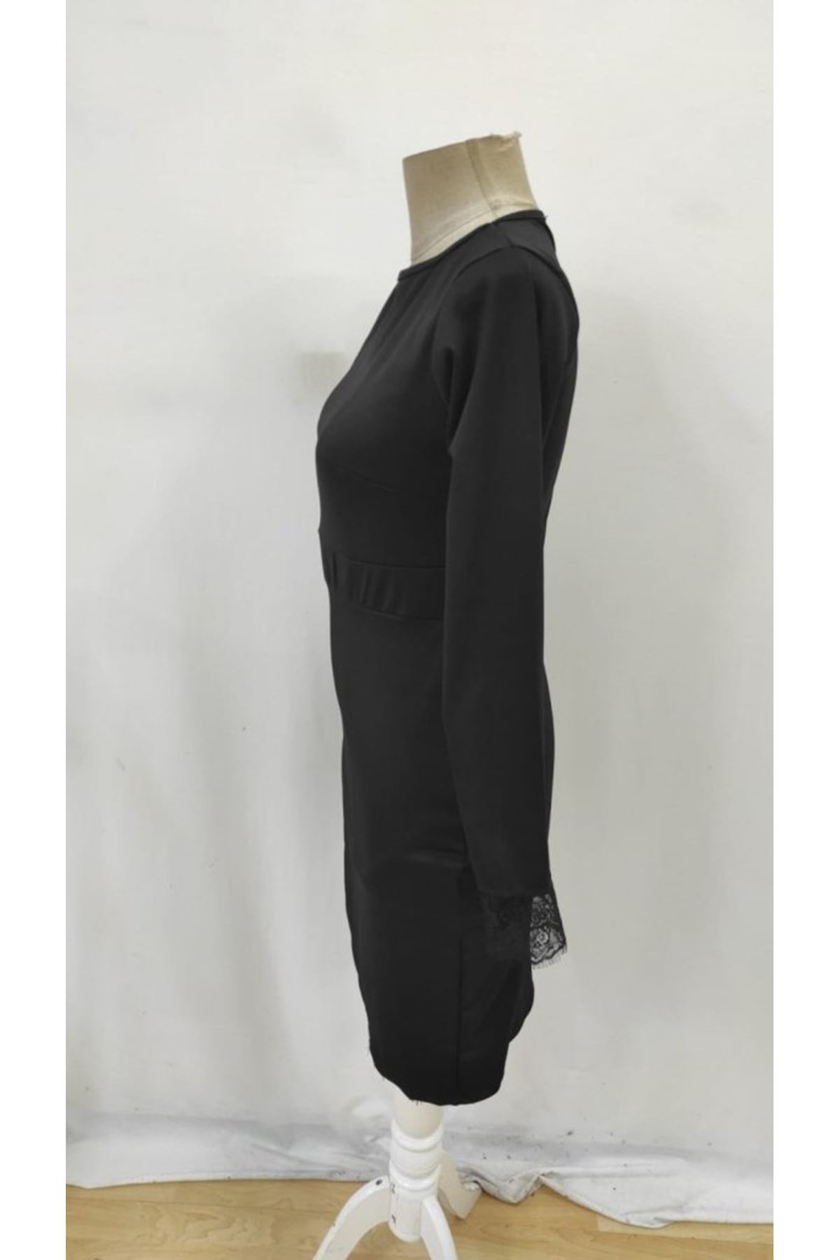 Kadın Uzun Kollu Bisiklet Yaka önden Dantel Ve Yırtmaç Detaylı Dalgıç Elbise