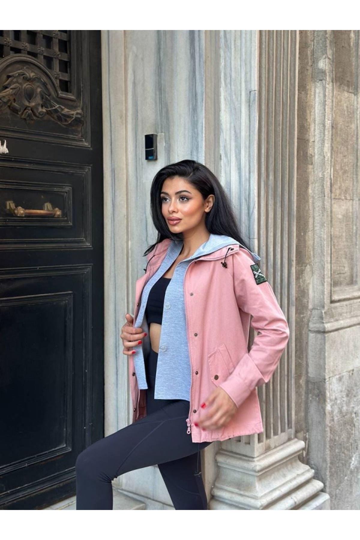 Kadın Ek Parça Kapüşon Kol Arma Detay Gabardin Ceket