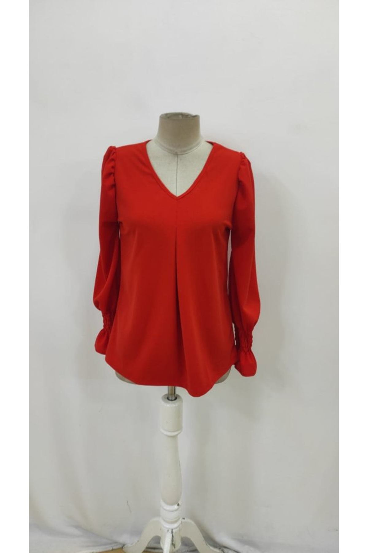 Kadın Uzun Kollu V Yakalı Salaş Ithal Krep Bluz