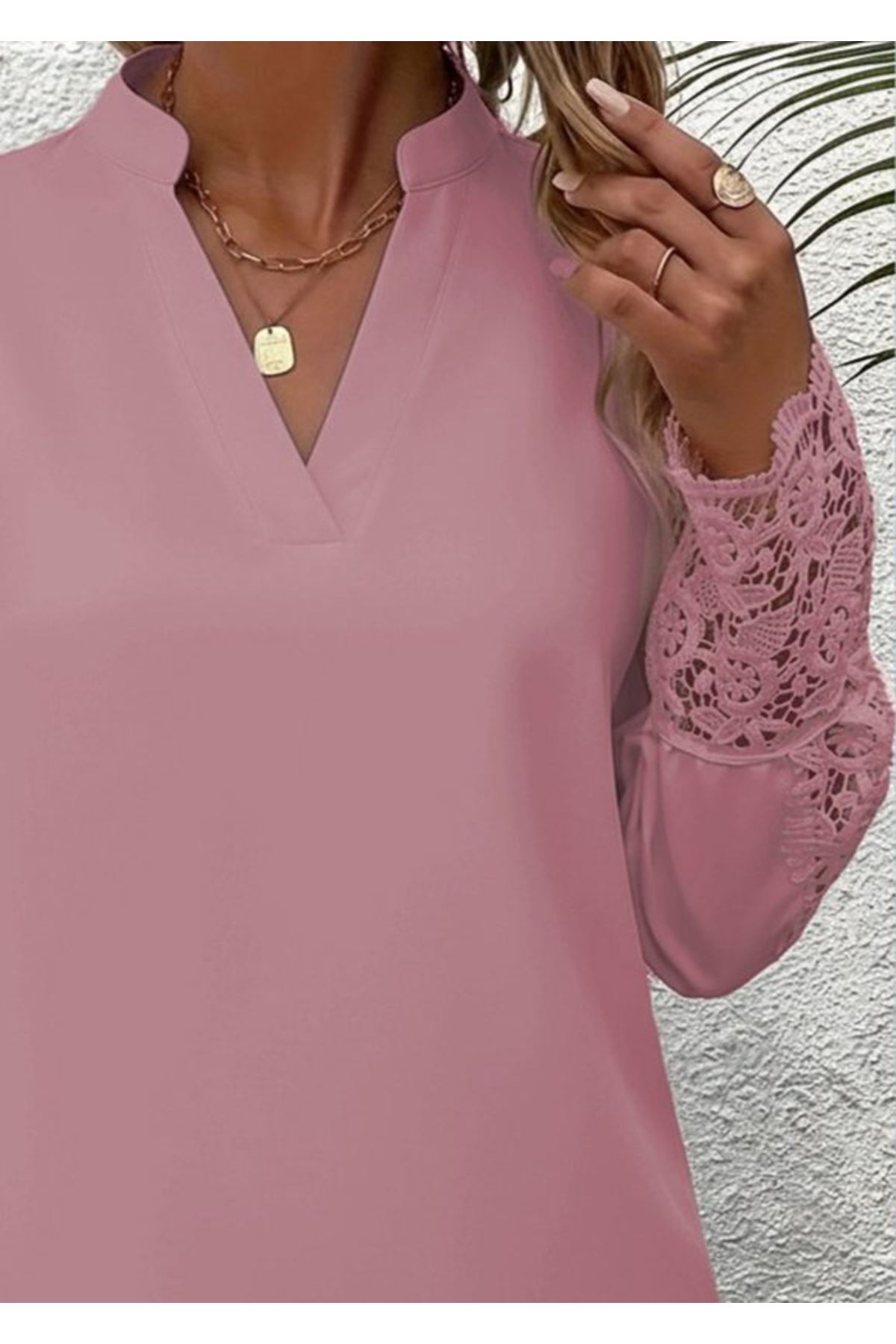 Kadın Uzun Kollu Hakim Yaka Kolları Dantel Detaylı Ithal Krep Bluz