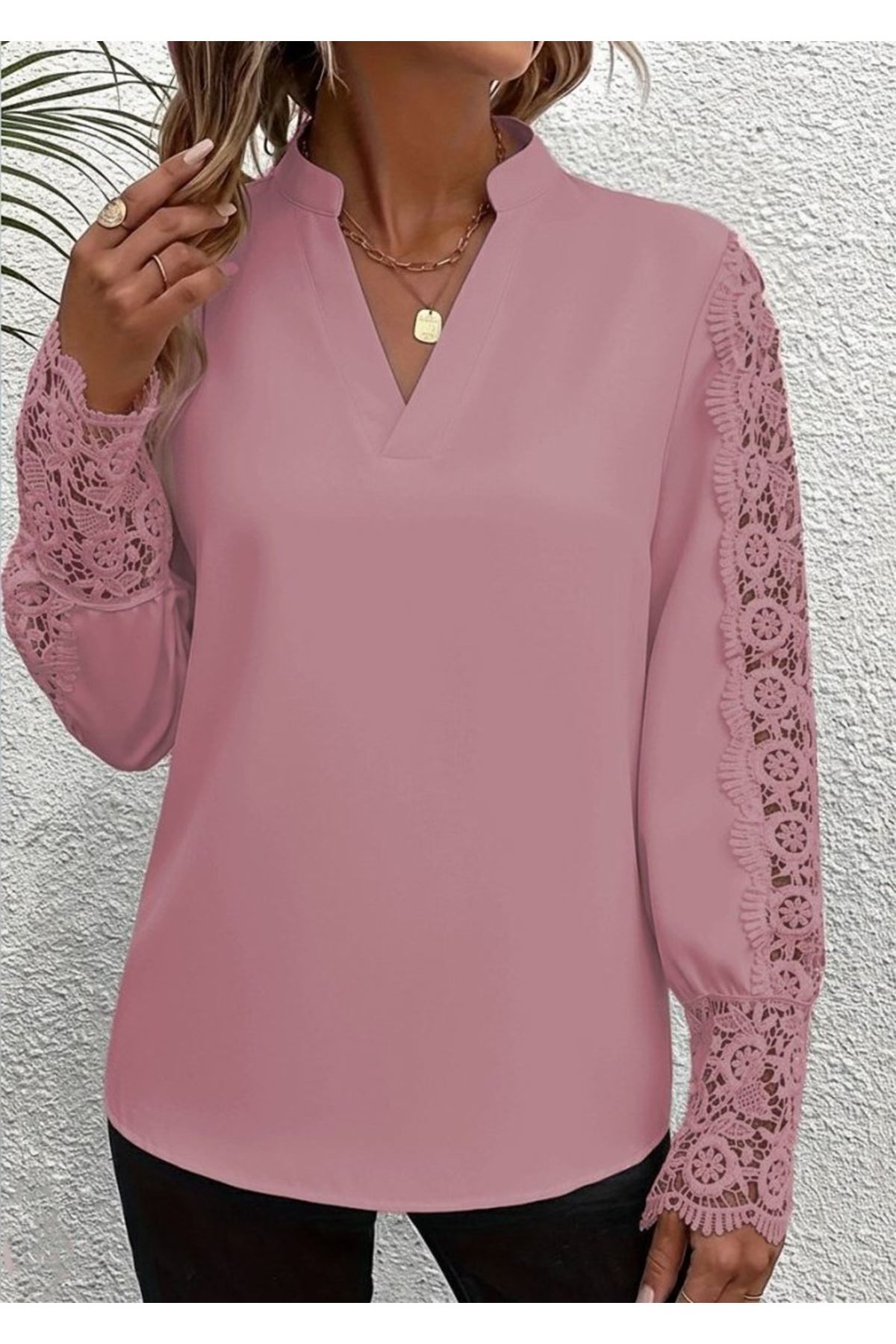 Kadın Uzun Kollu Hakim Yaka Kolları Dantel Detaylı Ithal Krep Bluz
