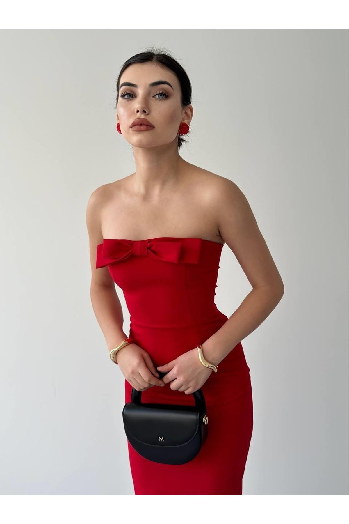 ÖNÜ KURDALELİ KAELM ELBİSE