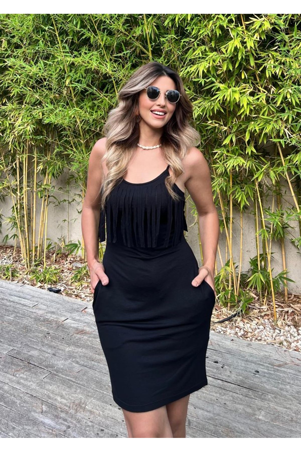 Kadın Sıfır Kol önü Püsküllü Askılı Viskon Mini Elbise