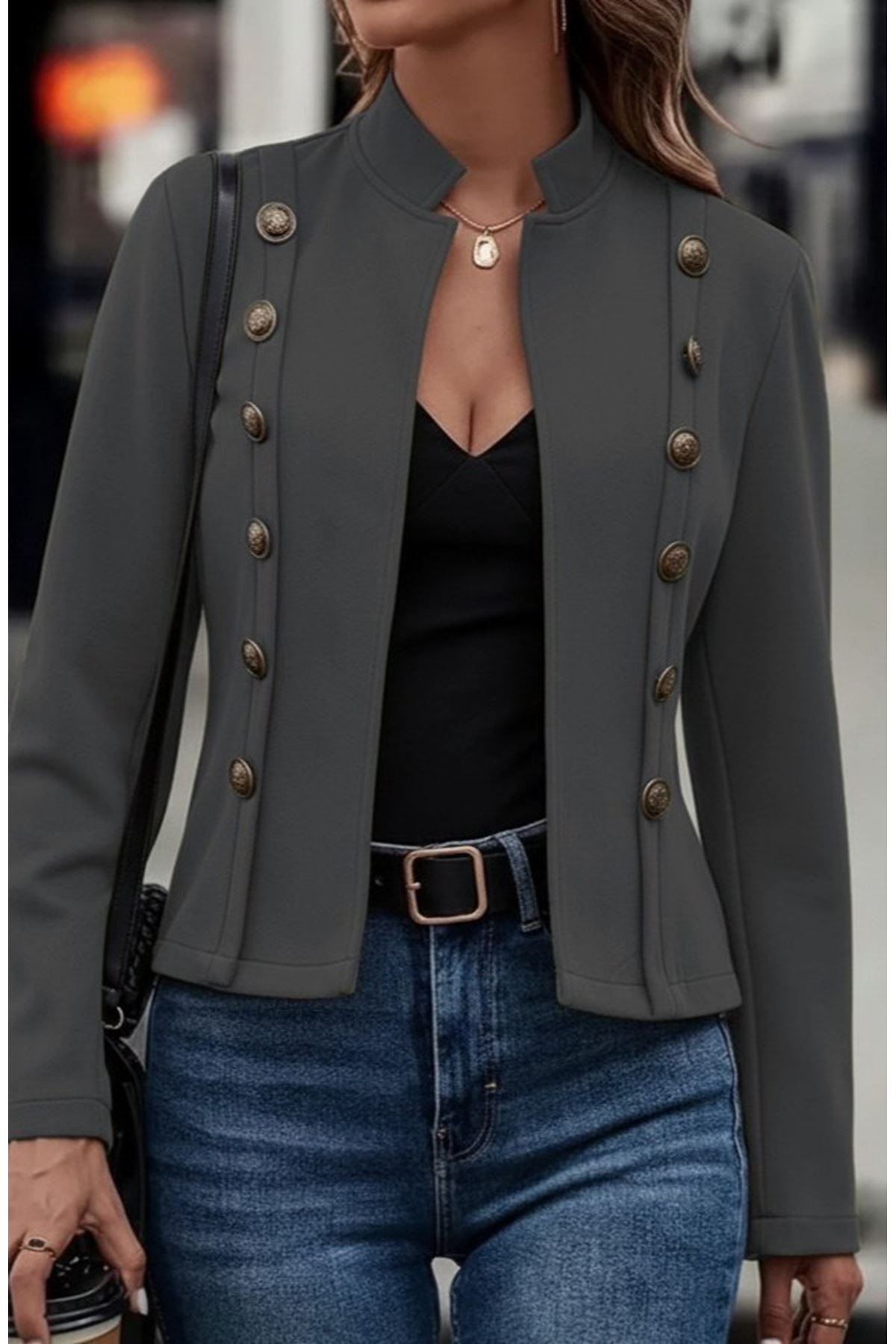 Kadın Uzun Kollu Hakim Yaka Yanlardan Düğmeli Kısa Süet Ceket