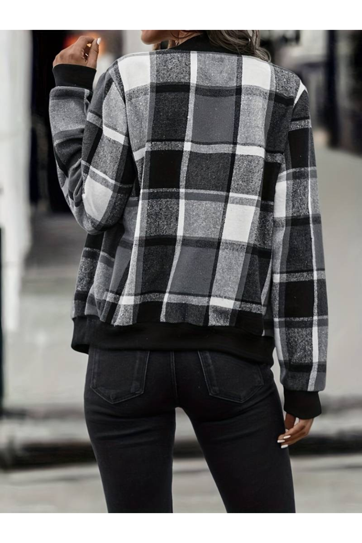 Kadın Uzun Kollu önden Fermuarlı Ekose Desenli Ceket