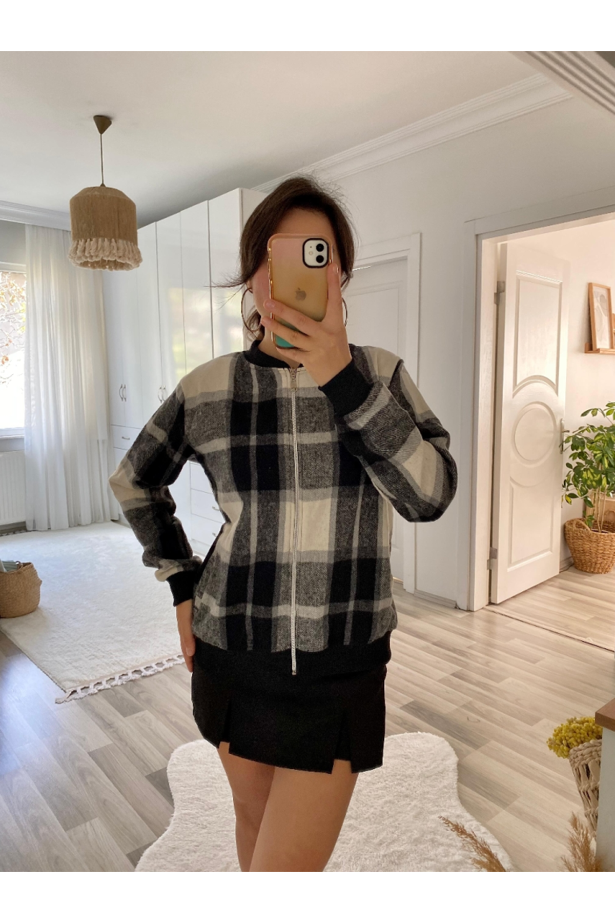 Kadın Uzun Kollu önden Fermuarlı Ekose Desenli Ceket