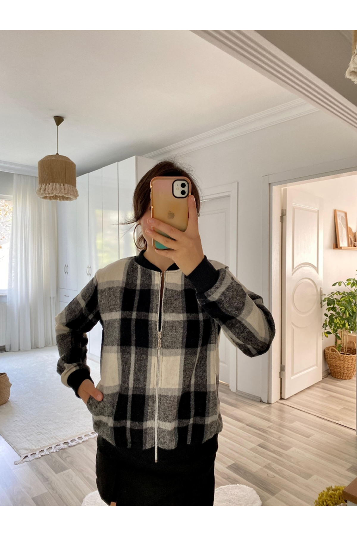 Kadın Uzun Kollu önden Fermuarlı Ekose Desenli Ceket