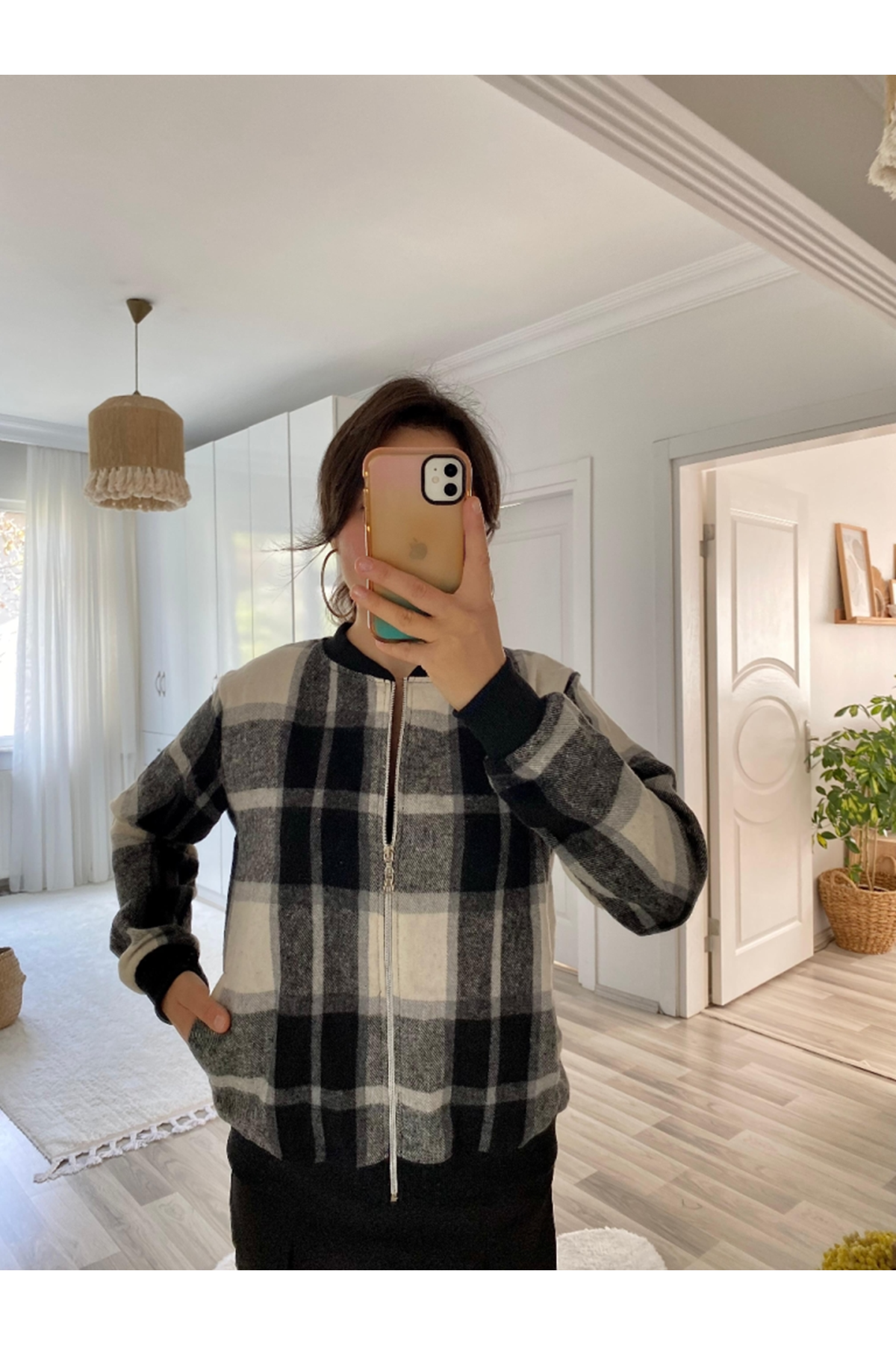 Kadın Uzun Kollu önden Fermuarlı Ekose Desenli Ceket