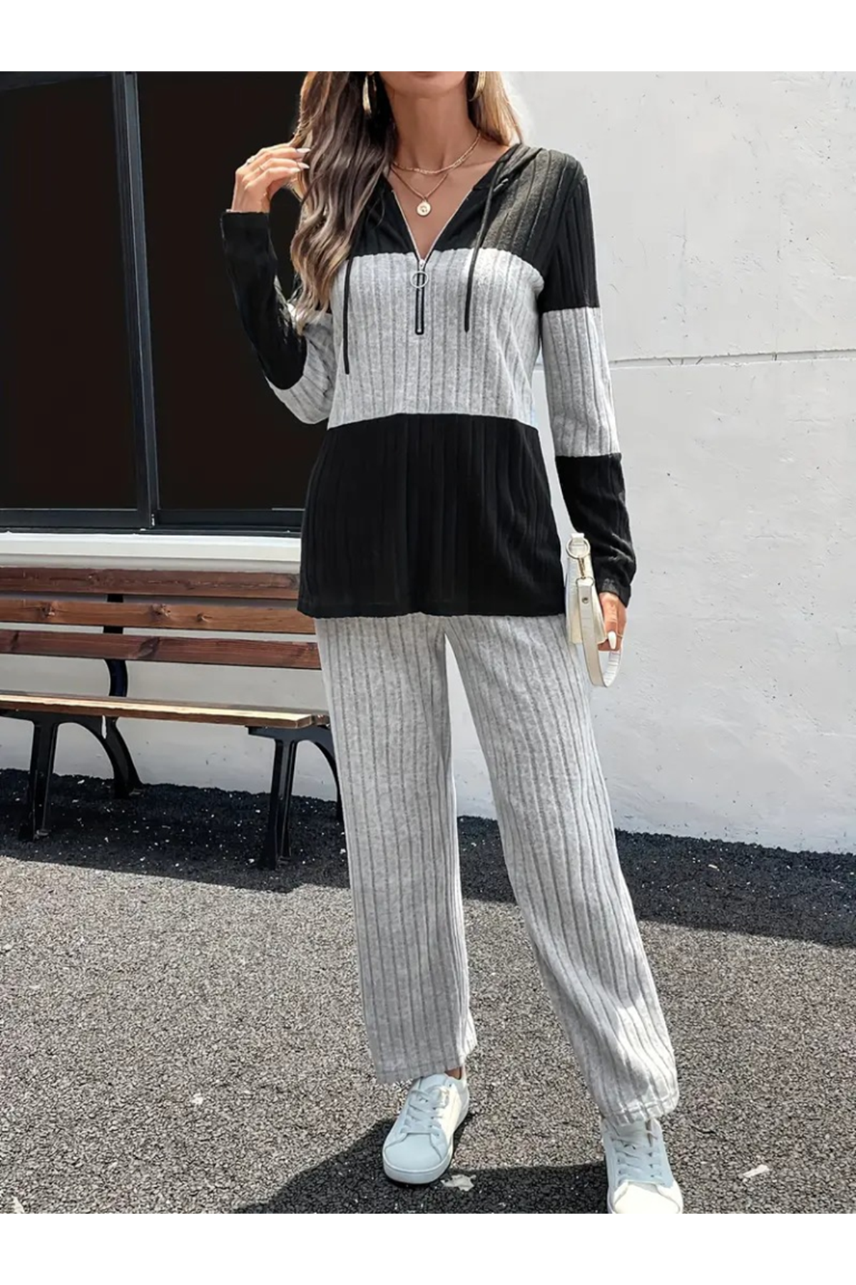 Kadın Uzun Kollu Kapşonlu önden Fermuarlı şardonlu Kaşkorse Bluz Ve Pantolon