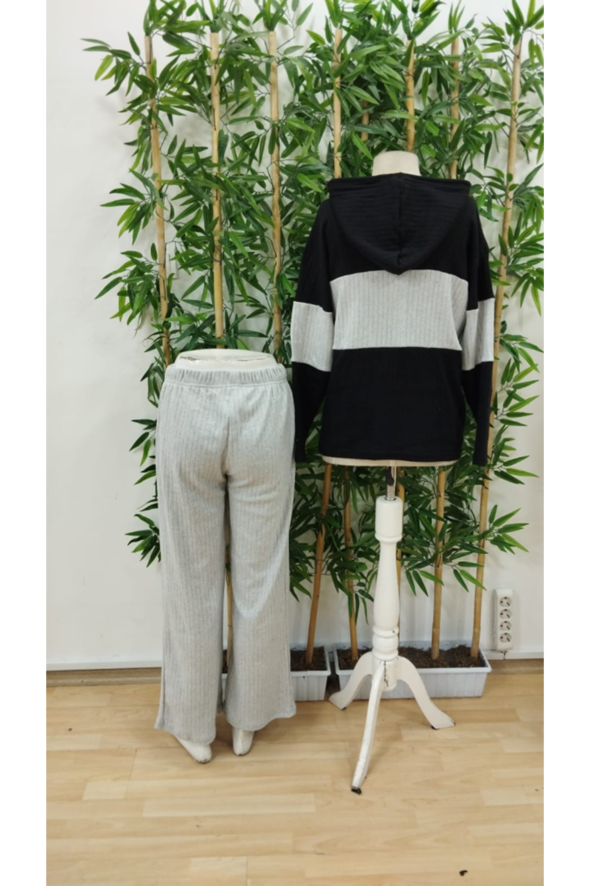 Kadın Uzun Kollu Kapşonlu önden Fermuarlı şardonlu Kaşkorse Bluz Ve Pantolon