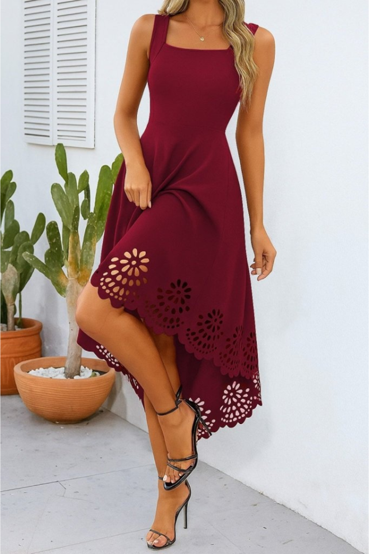 Kadın Askılı Geometrik Yaka çiçek Lazer Kesim Ithal Krep Elbise