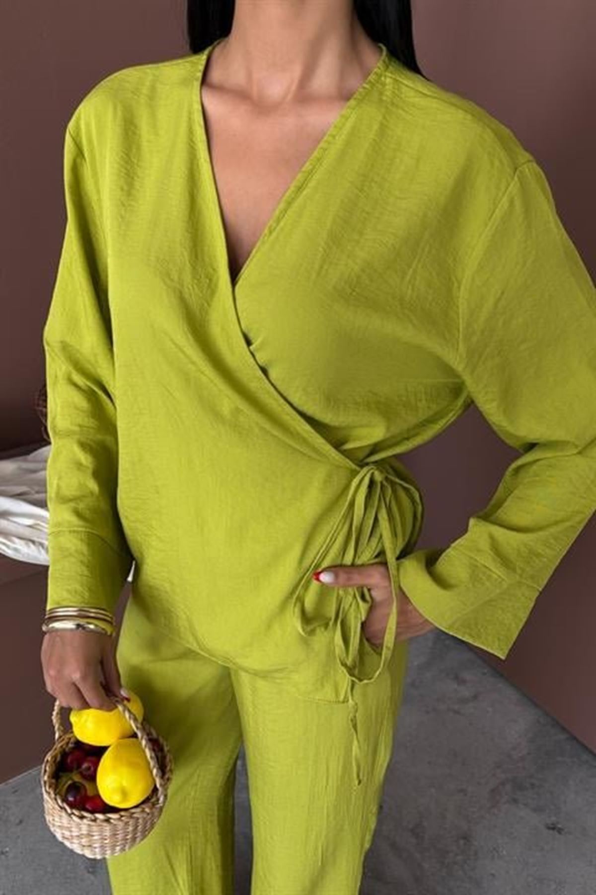 Kruvaze Model Klasik Pantolonlu Çupra Keten Takım 10191