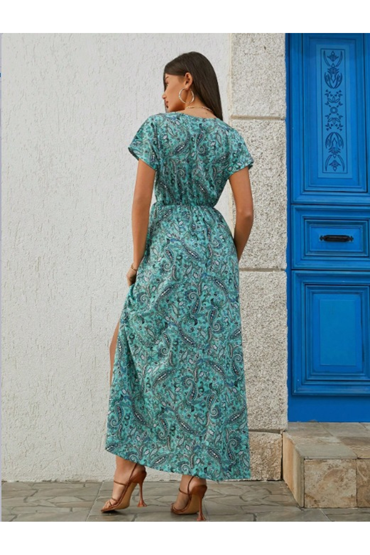 Kadın Kısa Kollu V Yaka Etnik Desenli Yırtmaç Detay Süprem Elbise (kemersiz)