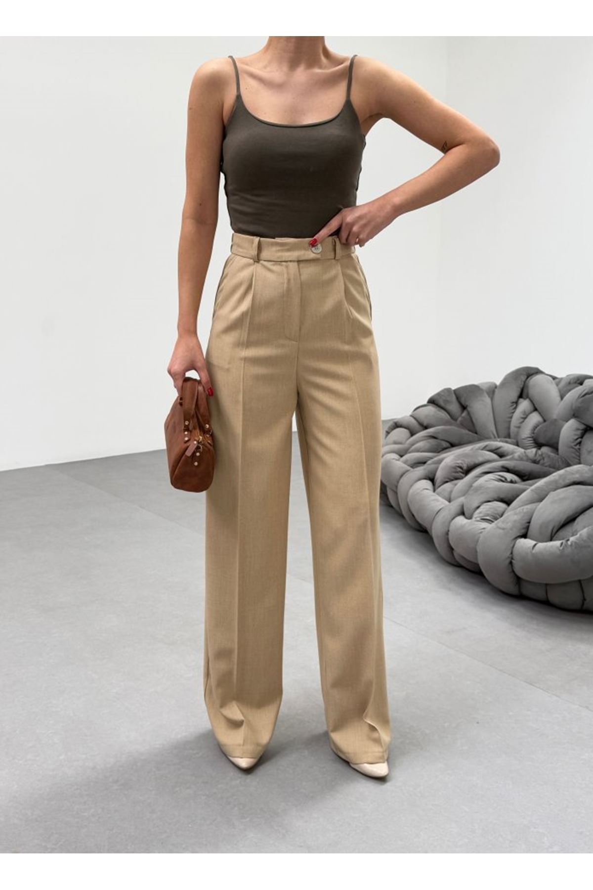 Trio Arka Bel Lasti̇k Detayli Palazzo Pantolon
