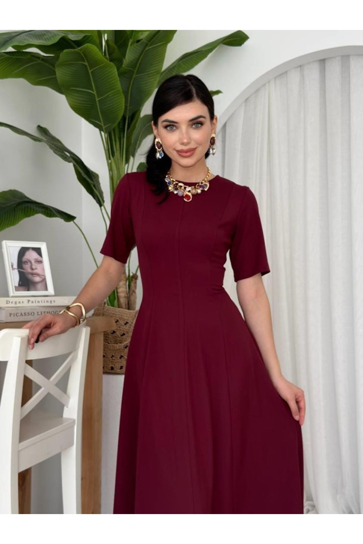 Wera Pliseli Midi Elbise